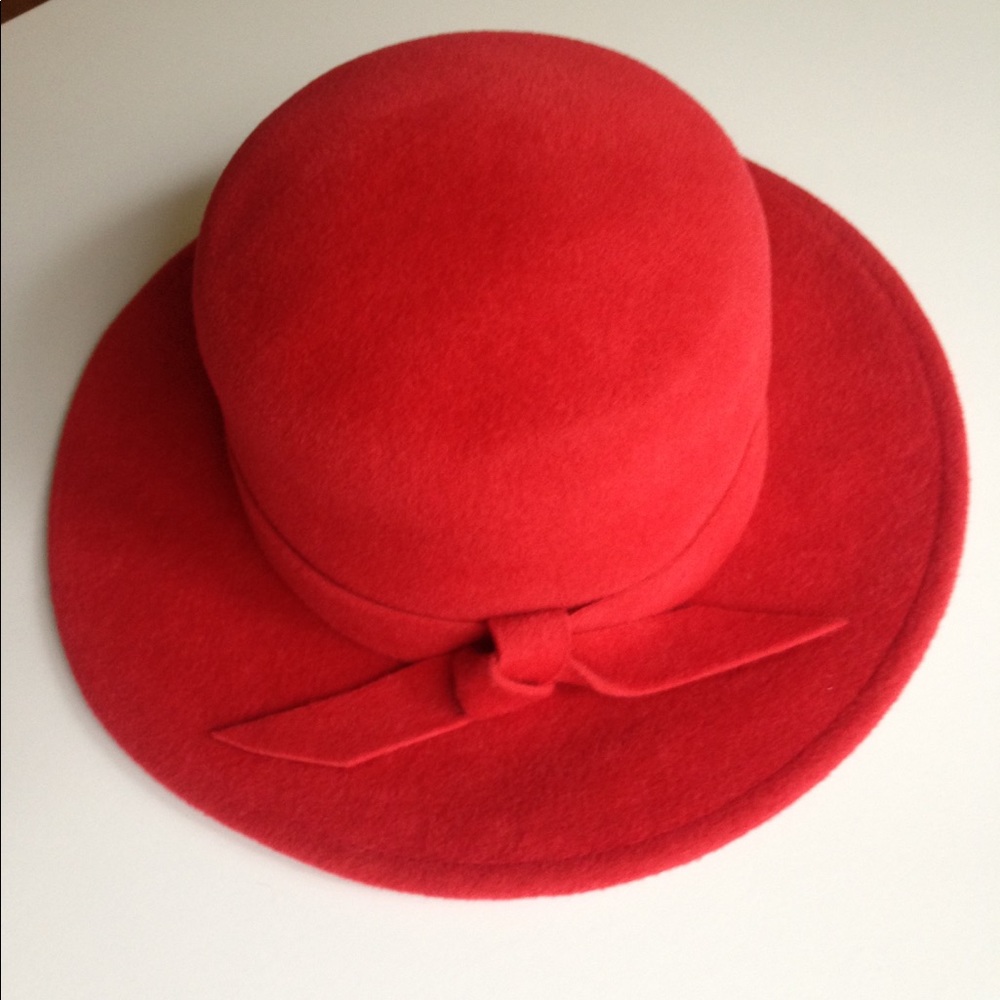 🔥SALE🔥 Amazing Hat 🔥 Excellent conditions